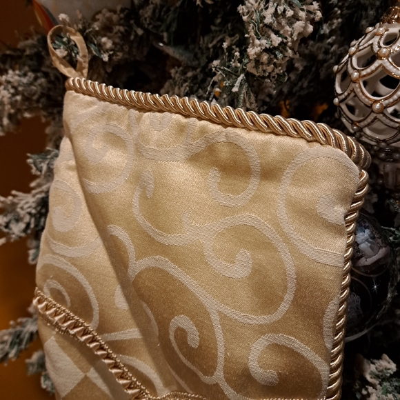 Luxury Stocking Checkerboard - Picture 5 of 6